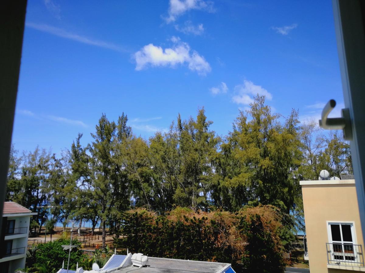 Rayon Vert Bleuphorie Beach Apartment Flic-en-Flacq Dış mekan fotoğraf